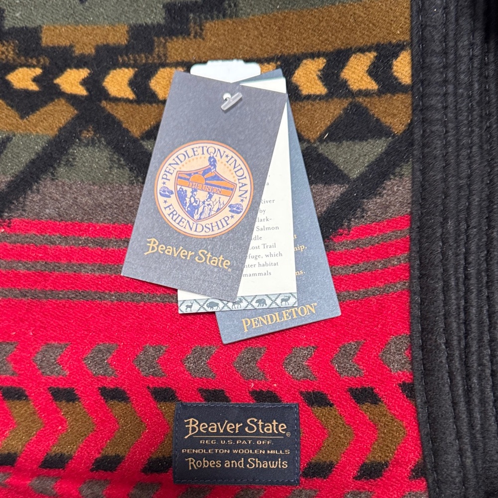 Beaver State Pendleton Wool Blanket Jacquard Robe -Brand New - Picture 2 of 7